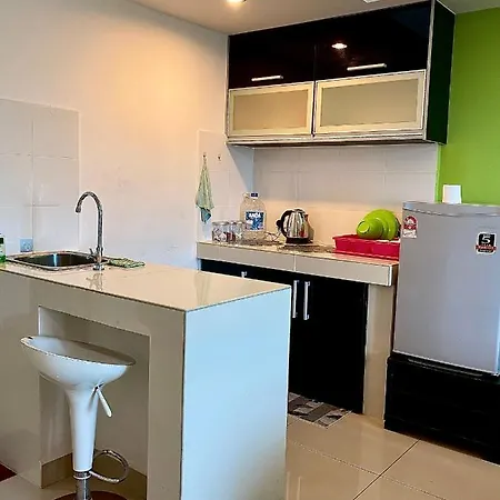 Private Studio Viana Court Service Apartment 2 With Private Parking Kota Bharu Exterior photo